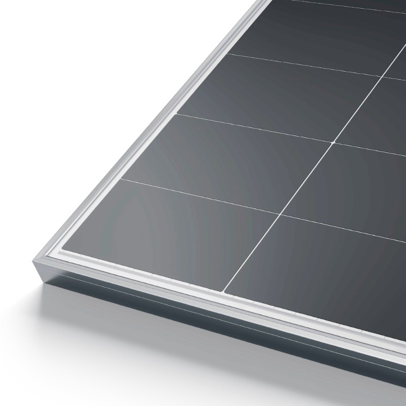 Pannello solare WERAN 640-670W con contatto posteriore - Modulo fotovoltaico a vetro singolo ad alta efficienza OEM per progetti di distribuzione e commerciali